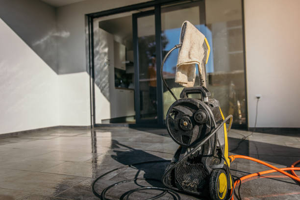 Best Driveway Pressure Washing  in Carrollton, TX